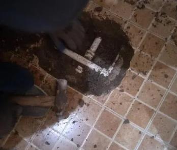 兴安盟卫生间漏水维修公司为您分享下卫生间渗水如何处理及注意事项